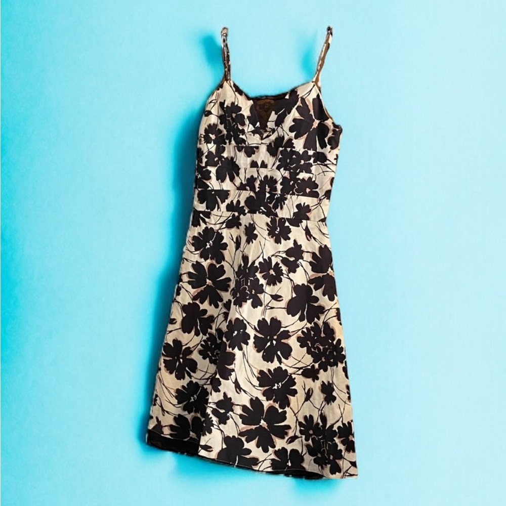 3/$15 OCOC Black & White Floral Dress